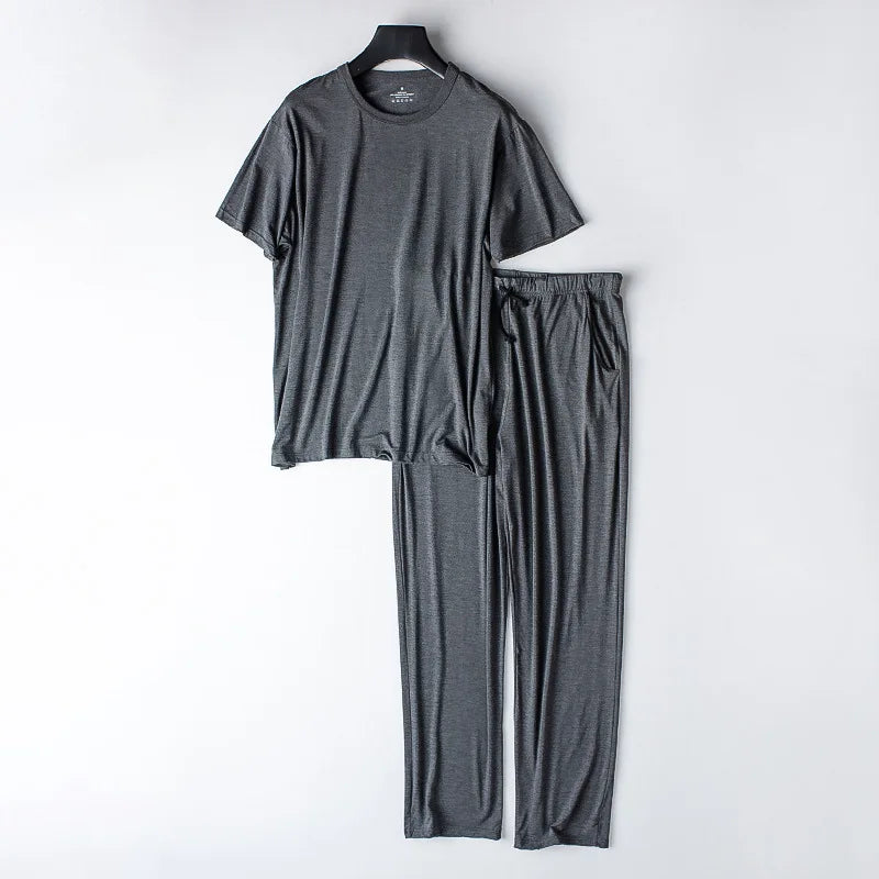 Pijama de hombre con remera de manga corta y pantalón largo