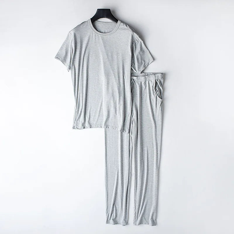Pijama de hombre con remera de manga corta y pantalón largo