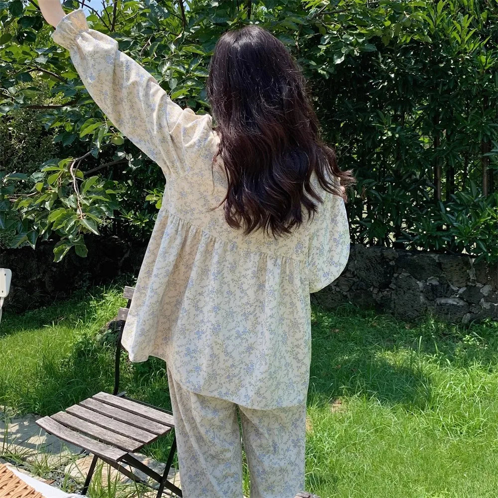 Pijama largo de mujer floral de manga larga y cuello redondo