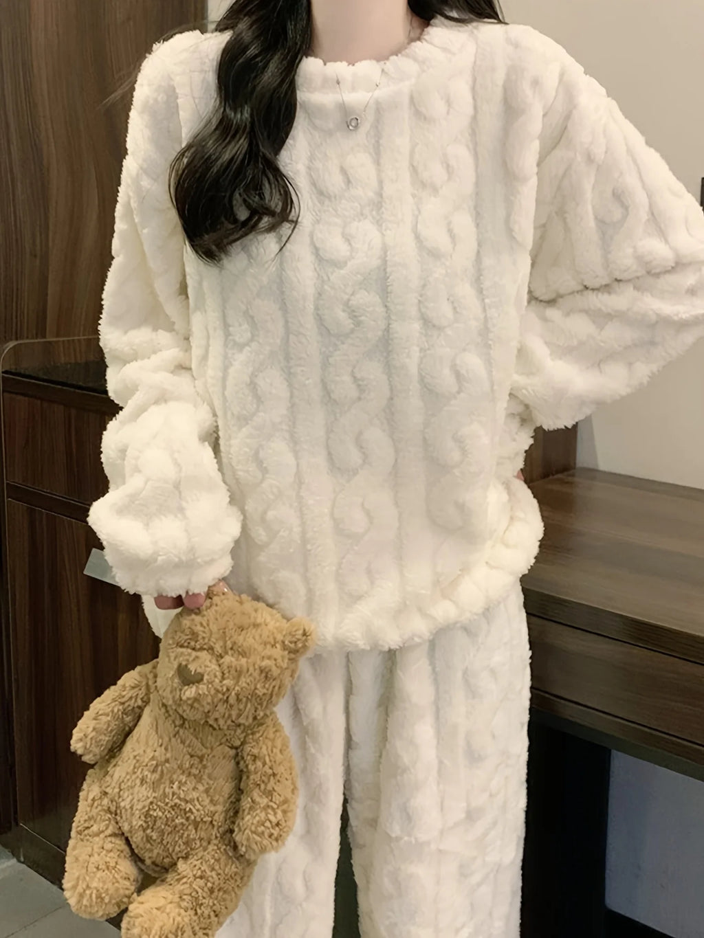 Pijama de mujer de polar grueso con textura jacquard