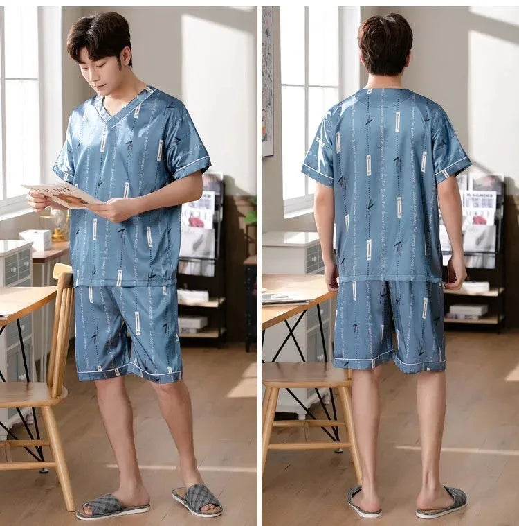 Pijama corto de hombre con escote en V y botones