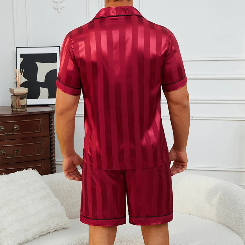 Pijama corto camisero de hombre a rayas