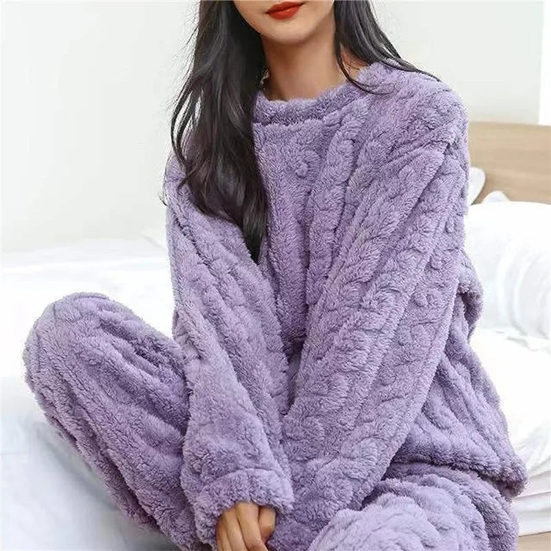 Pijama de mujer de polar grueso con textura jacquard