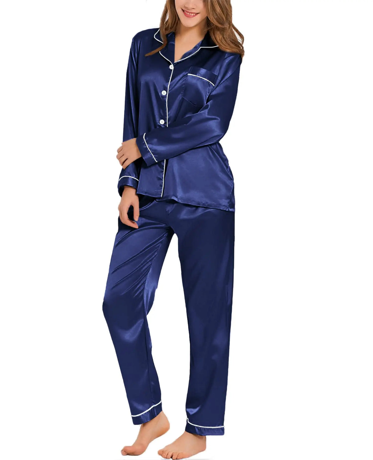 Pijama satinado liso con camisa de manga larga sin bolsillos