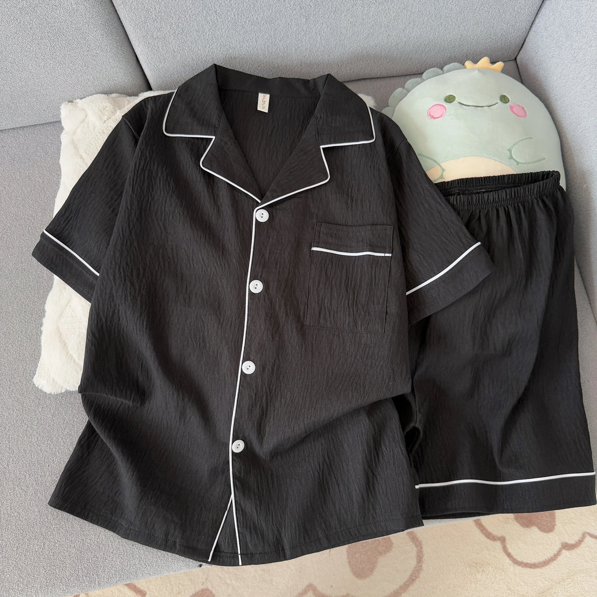 Pijama corto de hombre liso con camisa de solapas