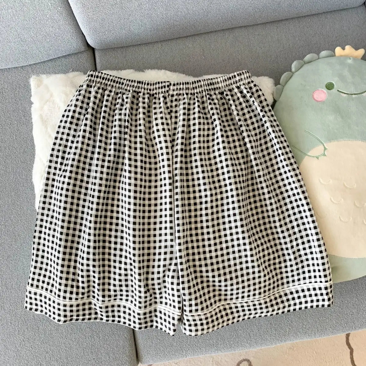 Pijama corto de mujer estampado con cuello de solapas