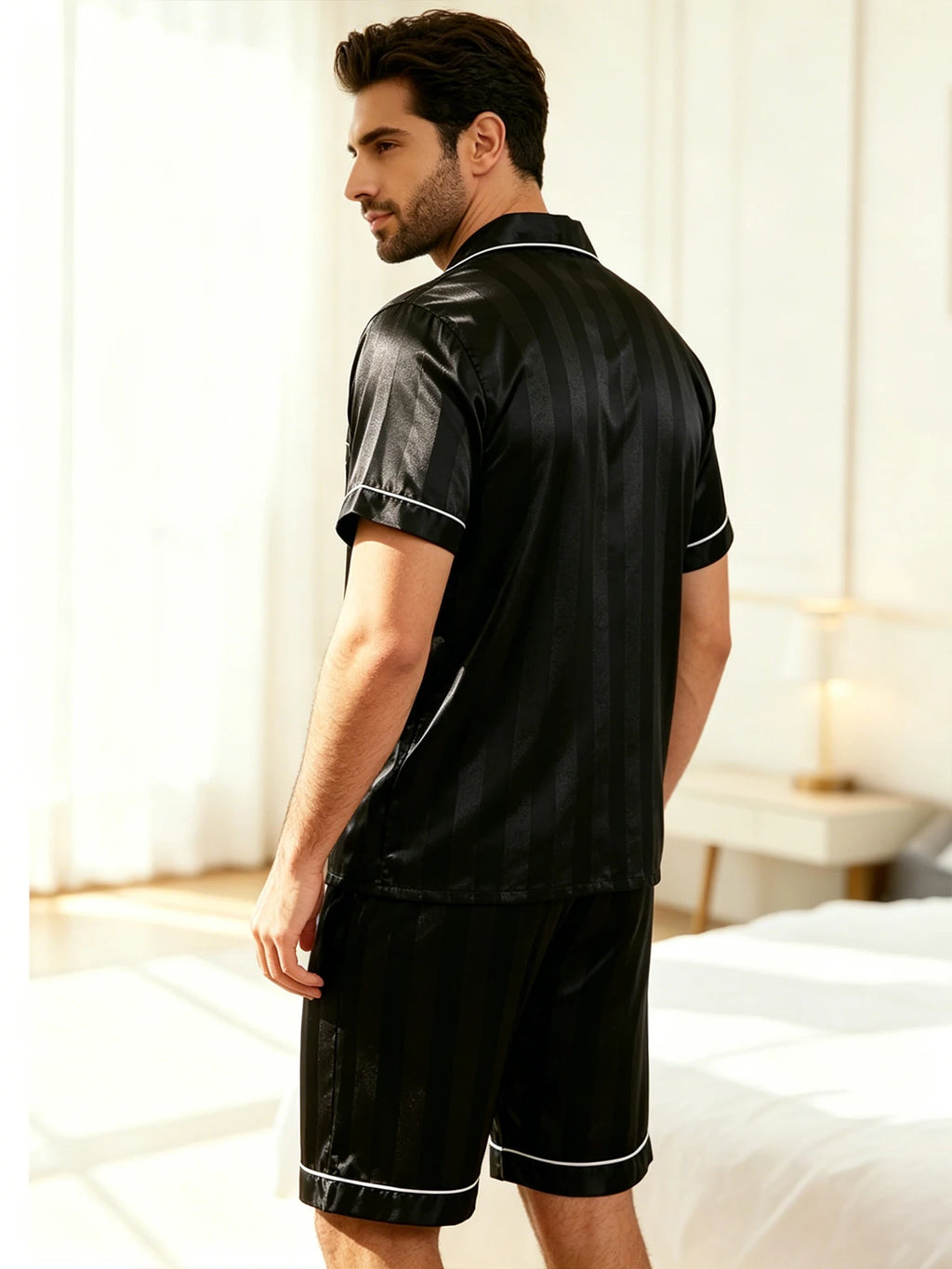Pijama corto camisero de hombre a rayas