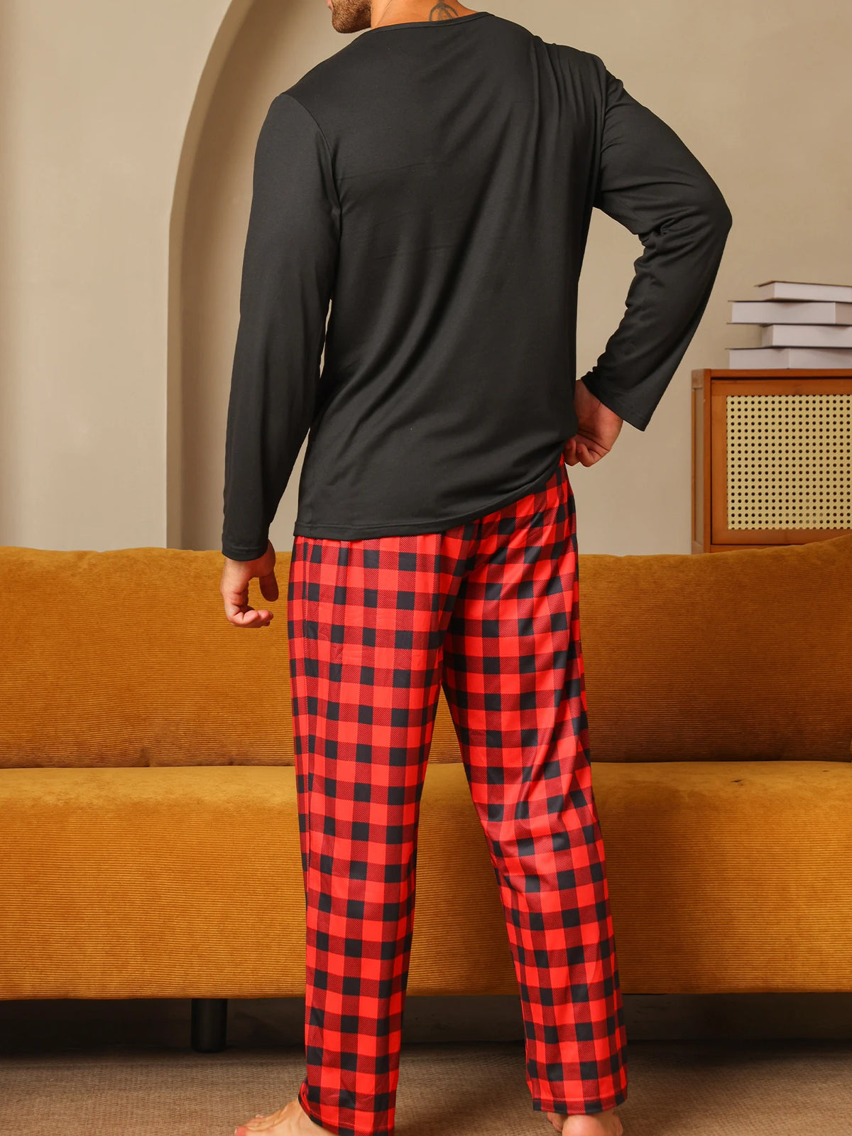 Pijama largo de hombre con pantalón a cuadros