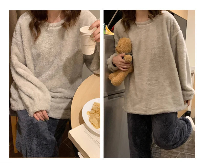Pijama abrigado de mujer liso con acabado aterciopelado