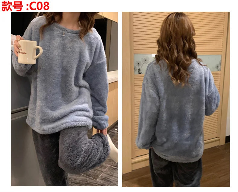 Pijama abrigado de mujer liso con acabado aterciopelado